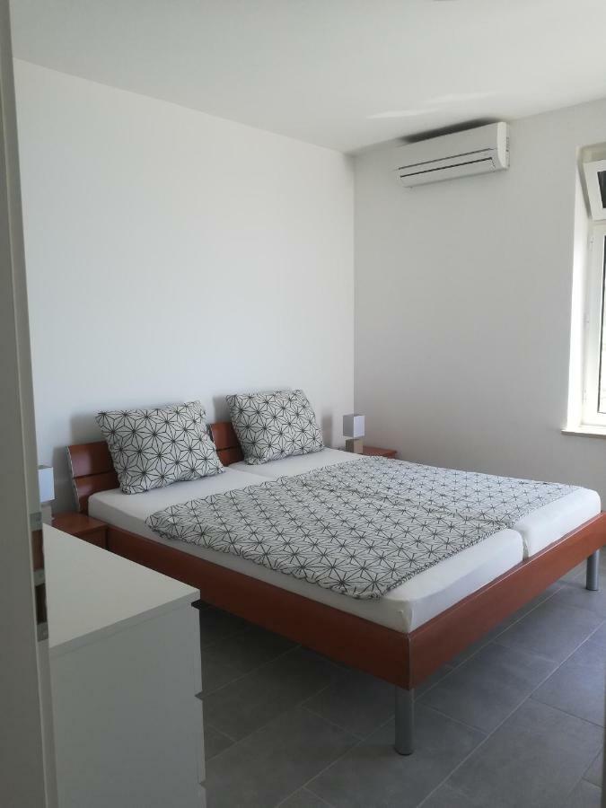 Villa Adagio Apartments Sumartin Exterior foto