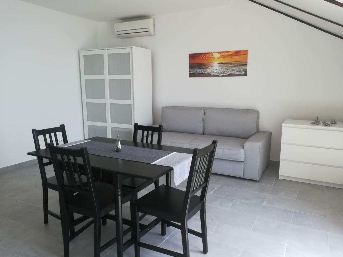 Villa Adagio Apartments Sumartin Exterior foto